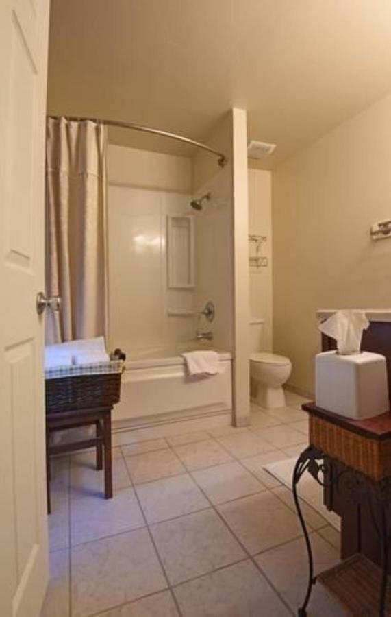Pine Tree Inn Panaca Экстерьер фото